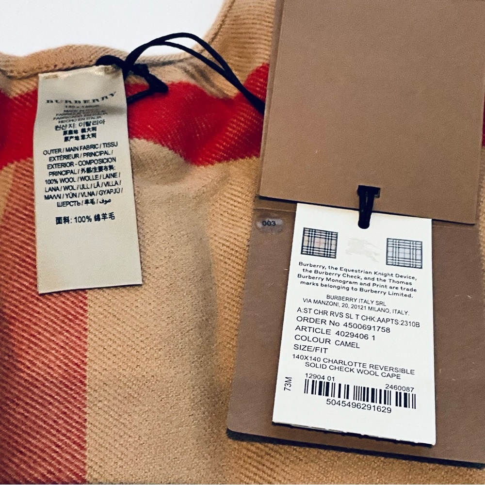 BURBERRY LONDON CHARLOTTE REVERSIBLE SOLID CHECK WOOL CAPE. - Picture 10 of 11